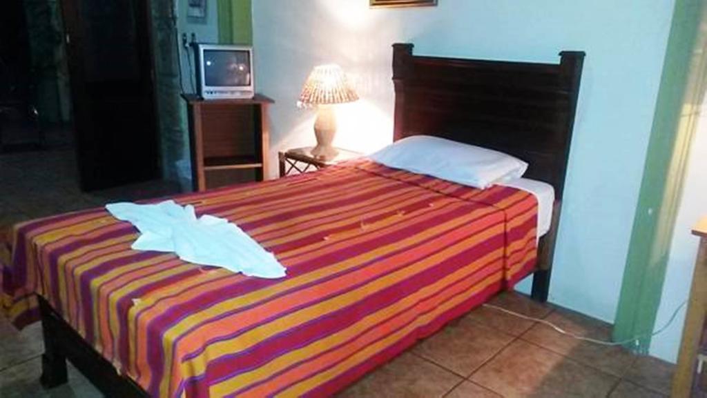 קצאלטננגו Hostal Casa Dona Mercedes חדר תמונה